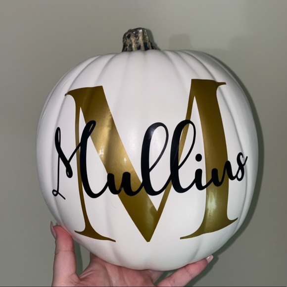 Fall decor pumpkins - Picture 2 of 11